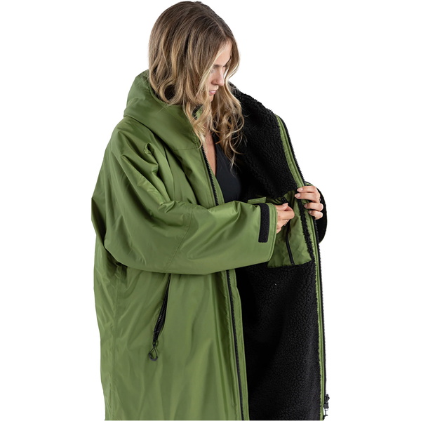 2025 Dryrobe Advance Long Sleeve Changing Robe V3 DALSV3 - Dark Green / Black
